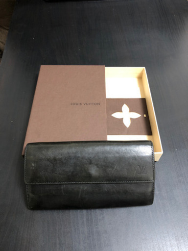 LOUIS VUITTON 財布