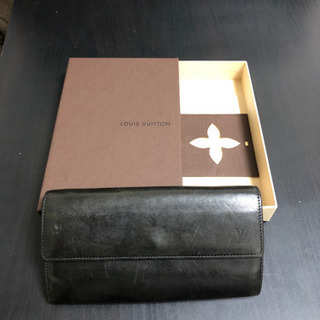 LOUIS VUITTON 財布