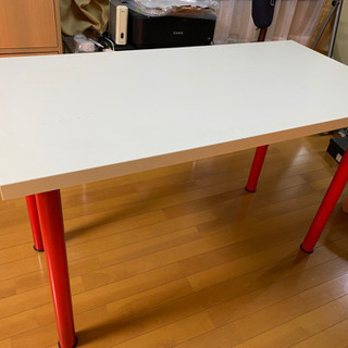 【ネット決済】IKEA ホワイトテーブル（リモートワーク時のデス...