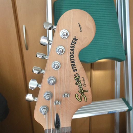 エレキギター ストラトキャスター