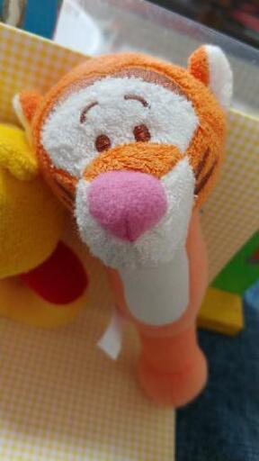 新品 プーさん 音の鳴るおもちゃ 4点 ディズニーストア がらがら ラトル ドリアン 黒崎の子供用品の中古あげます 譲ります ジモティーで不用品の処分