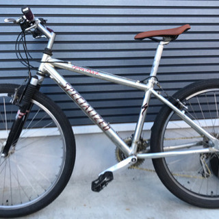 ☆整備済み！中古 スペシャライズド mtb シルバー 3×9s26インチ 【公式 