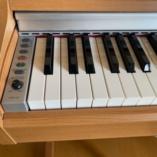 [引き取り限定]YAMAHA 電子ピアノ 88鍵盤 フルサイズ　YDP-131C 引き取り限定]YAMAHA 電子ピアノ 88鍵盤 フルサイズ YDP-131C