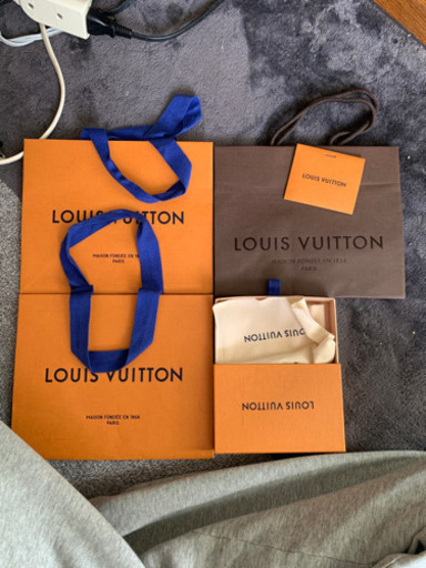 LUIS VUITTON 紙袋