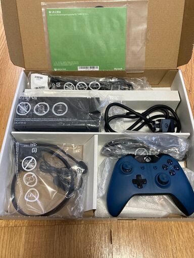 Xbox One 1TB Forza リミテッド エディション ソフト2本付き Xbox One 