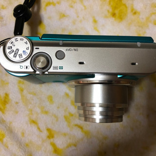 カメラ　コンデジ　zr1800 ブルー　美品　カシオ　CASIO