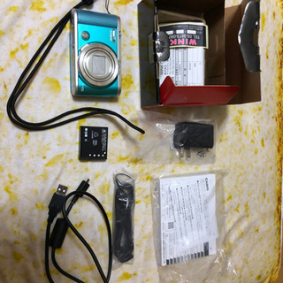 カメラ　コンデジ　zr1800 ブルー　美品　カシオ　CASIO