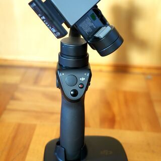 DJI Osmo Mobile スマホジンバル