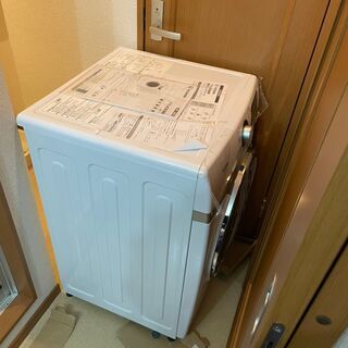 ドラム式洗濯機　７２ℓ　新品未使用　保証書有　外箱無