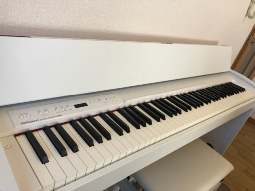 お渡し先決まりました】Roland電子ピアノ 19年製 (椅子付き