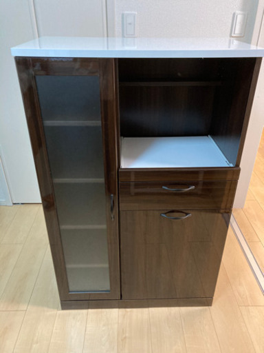 ニトリ食器棚キッチンボード一人暮らし用 なべ 岡山の家具の中古あげます 譲ります ジモティーで不用品の処分