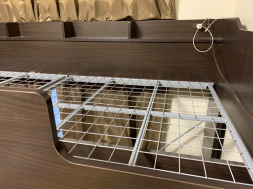 ニトリ システムベッド 机なしです。 最新