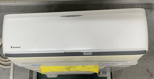 ルームエアコン　うるるとさらら　3.6kw