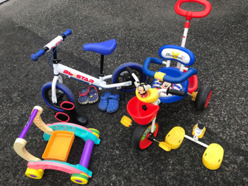 自転車 三輪車 子供服 トミカ プラレール 妖怪ウォッチ メダル 知育本 カード ちーかな 戸田公園の子供用品の中古あげます 譲ります ジモティーで不用品の処分