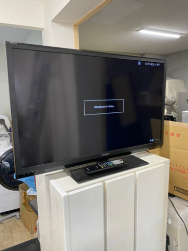 SHARP  40インチ　液晶カラーテレビ