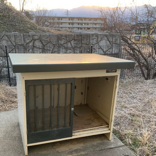 大型犬中型犬用 スチール製犬舎 屋外 犬小屋