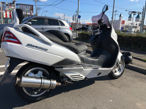 スカイウェイブ250 前後タイヤほぼ新品