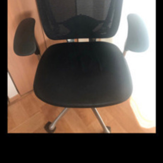 オカムラ　コンテッサ　座面革