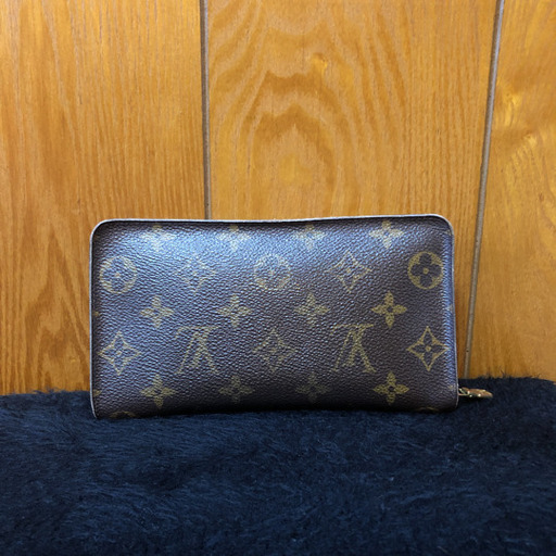 LOUIS VUITTONモノグラム長財布