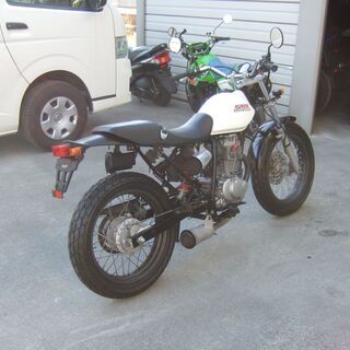 ご成約】FTR223 白 スカチューン 改造多数 機関良好