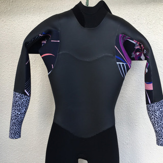 ロキシー　ウェットスーツ　新品　セミドライ　サーフボード