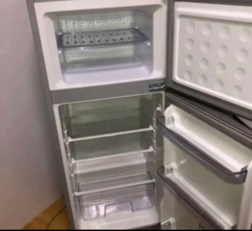 ⑩ 【土日限定価格！】 SHARPシャープ2ドア冷蔵庫シルバー冷凍庫安い 