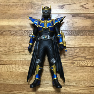 仮面ライダー龍騎　ナイトサバイブ　フィギュア