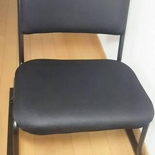 【美品】値下げしました！新生活応援 シンプル座敷椅子！ブラック