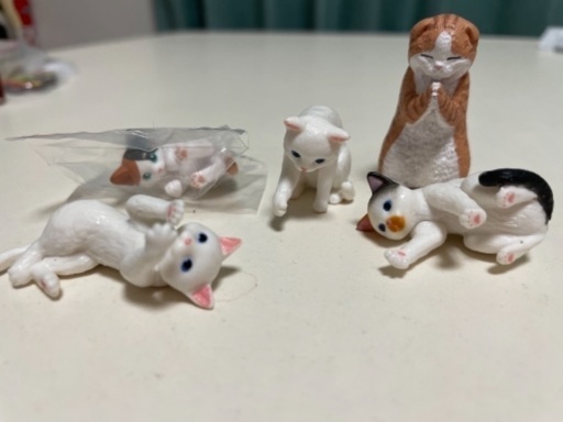 ガチャガチャ 猫 フィギュア 5こ Mari 上永谷のフィギュアの中古あげます 譲ります ジモティーで不用品の処分