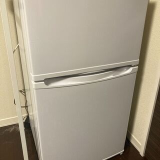 山善の2ドア冷蔵庫（使用期間1年強）