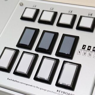 【苫小牧バナナ】美品 コナミ beatmania II DX 専用コントローラ BF001 プレミアムモデル ビートマニア 現品特価 ゲーム/周辺機器/アクセサリ♪ 苫小牧バナナ】美品 コナミ beatmania II DX 専用コントローラ BF001