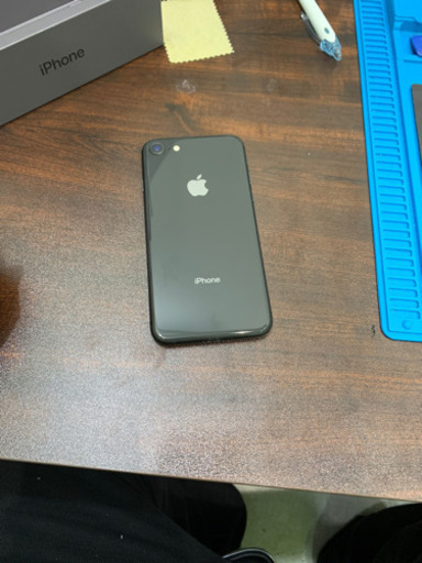 【売却済み】iPhone8 64GB SIMフリー