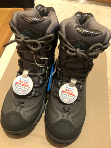 【50%以上オフ】Columbia コロンビア　冬用ブーツ　レディース  23.5センチ