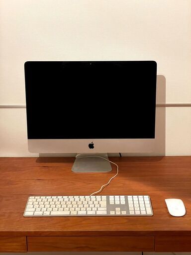 iMac 21.5インチ Late2012モデル（2.7GHz Intel Core i5, メモリ16GB,）
