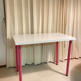 【ネット決済】IKEAのテーブル　白×ピンク