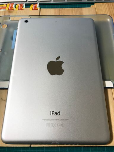 iPad mini 2 Wi-Fiモデル 16GB シルバー