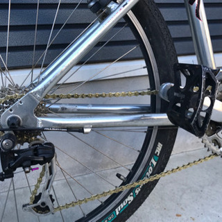 ☆整備済み！中古 スペシャライズド mtb シルバー 3×9s26インチ 【公式 
