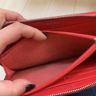 シャネル ラウンドファスナー 長財布 マトラッセ レッド 