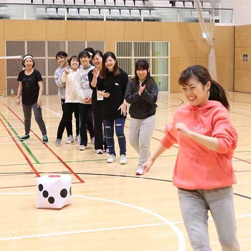 グラフィックデザイナー 土日休み 年間休日120日以上 昇給賞与あり 残業なし Uc 人形町のデザインの正社員の求人情報 Tfbファクトリーズ株式会社 ジモティー
