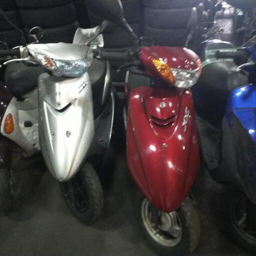 バイク たくさんあり HONDA青山で開催！ユニークなバイク大集合