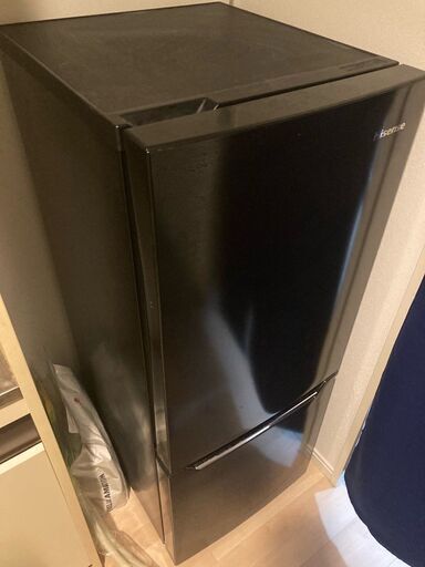 [値下げしました]19年12月購入 ハイセンス 冷蔵庫 150L 2ドア 右開き HR-D15CB 自動霜取機能付き