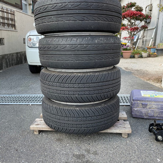 デミオ スポルト 16インチ純正ホイール（フロント試着編