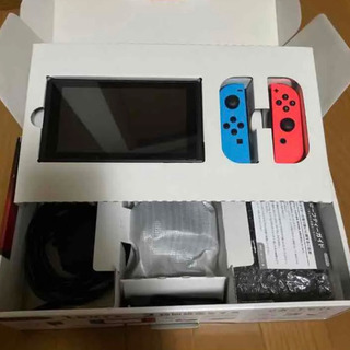 新型カセット3本、Joy-Con2本付き ニンテンドースイッチ 本体 ネオン 