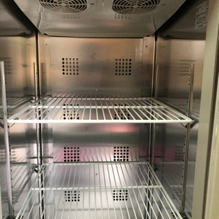 決まりました。業務用 冷凍庫 サンデン 2枚扉 372L