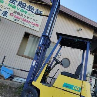 フォークリフト　コマツ　KOMATSU　0.9t