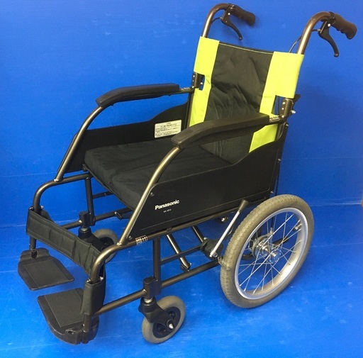 介助式車いす 標準型　ルッタ 40cm幅 VA10134 (クッション付き)パナソニック　Panasonic
