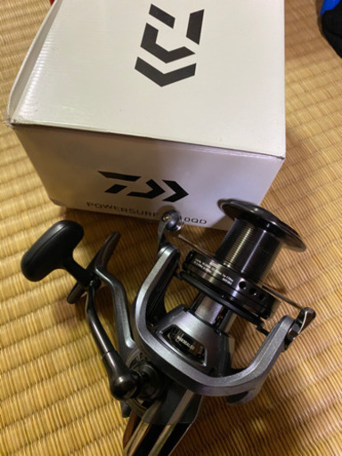 リール　新品付属金箱付き