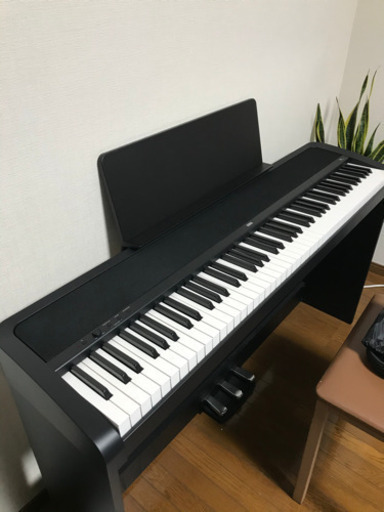 電子ピアノ　KORG