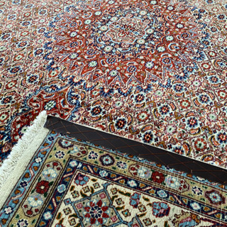 ムード産 ペルシャ絨毯 シルク入り 245×187cm