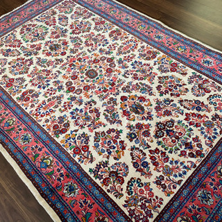 サルーク産 ペルシャ絨毯 240×158cm